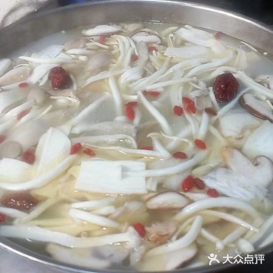 百果乌鸡汤(内江店)