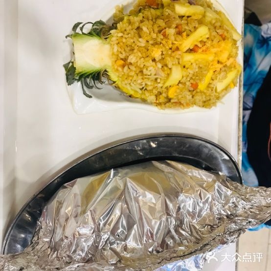 龙家抱罗粉(1号港湾城店)