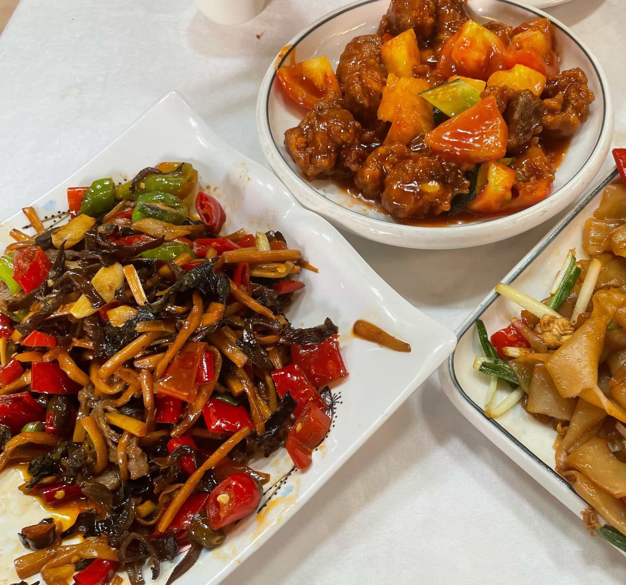 屋顶花园餐厅(步行街老地王大厦店)环境