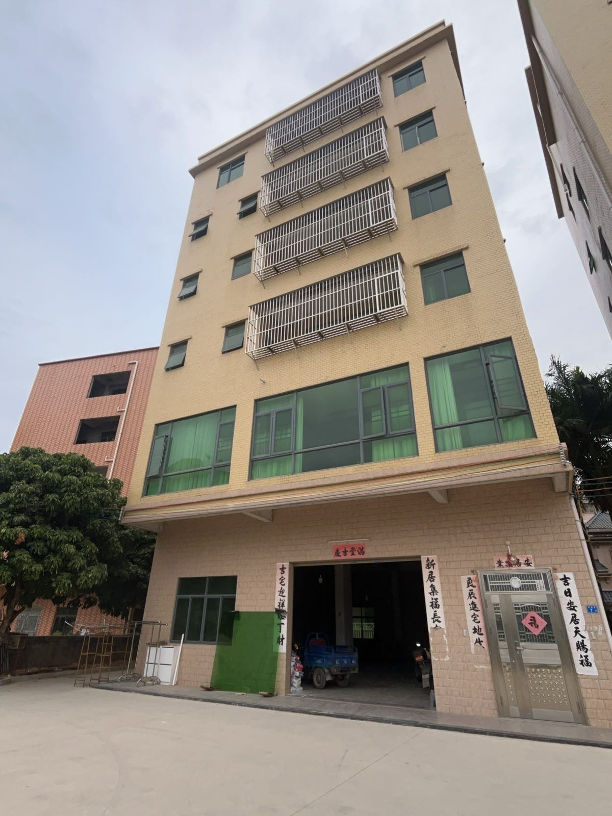 西湖村新湖路7号