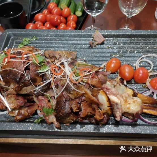山和鱼串