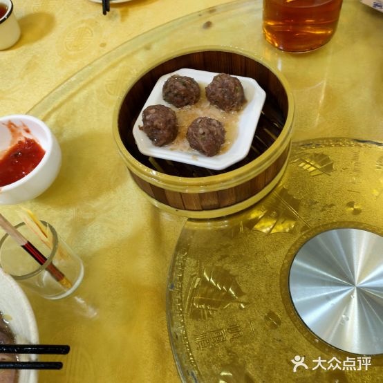 喜庆酒楼