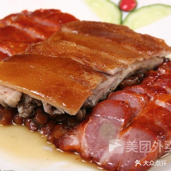 老兵休闲庄易氏特色烤烧