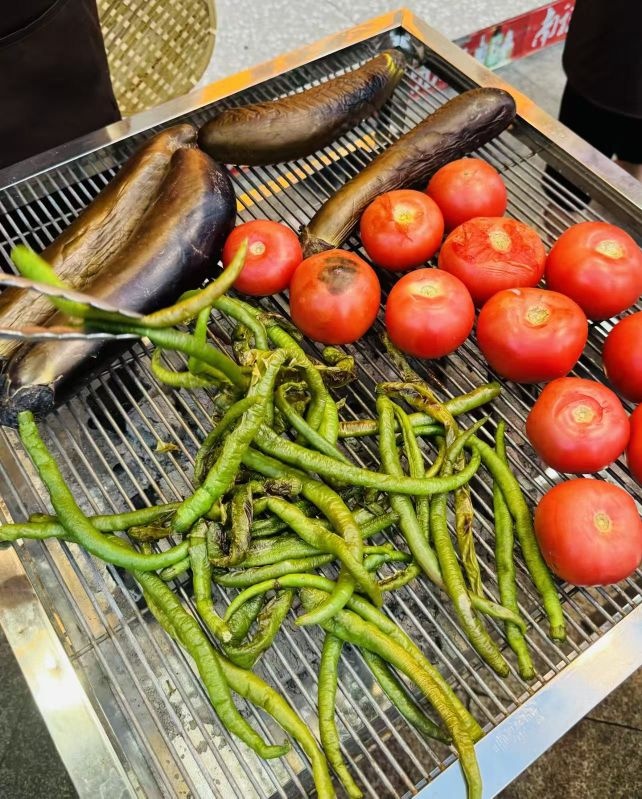 哈喽哥炭火烤肉