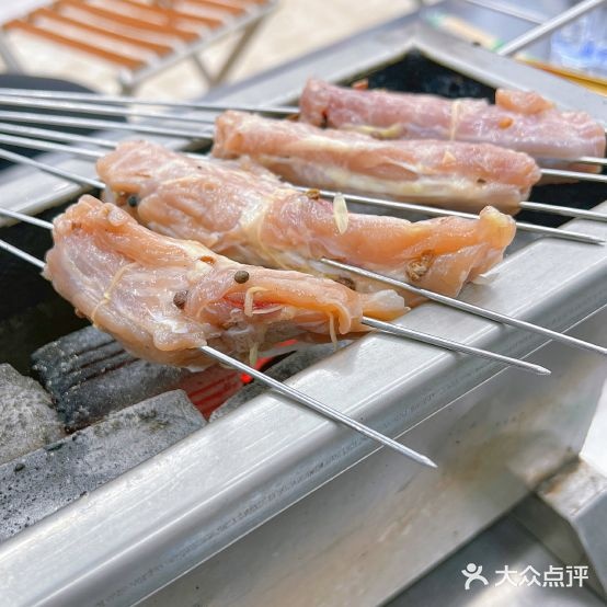 海城市海州区南门生生小炉子烧烤店