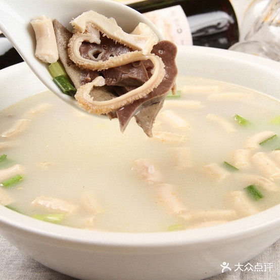 薛记羊汤(华冠小区东南)