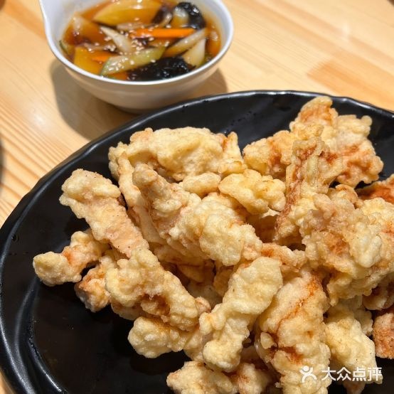 洪宝阁中华4料理(新地假日广场店)