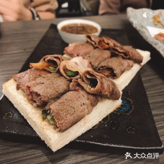 酒肉友达·和牛烧肉酒场