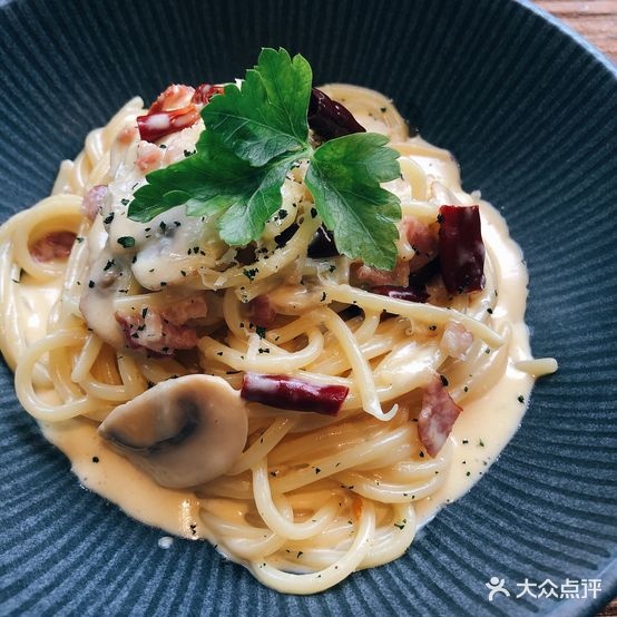 KITE BAR咖啡·特色私房菜家庭料理(春风·城市心筑店)