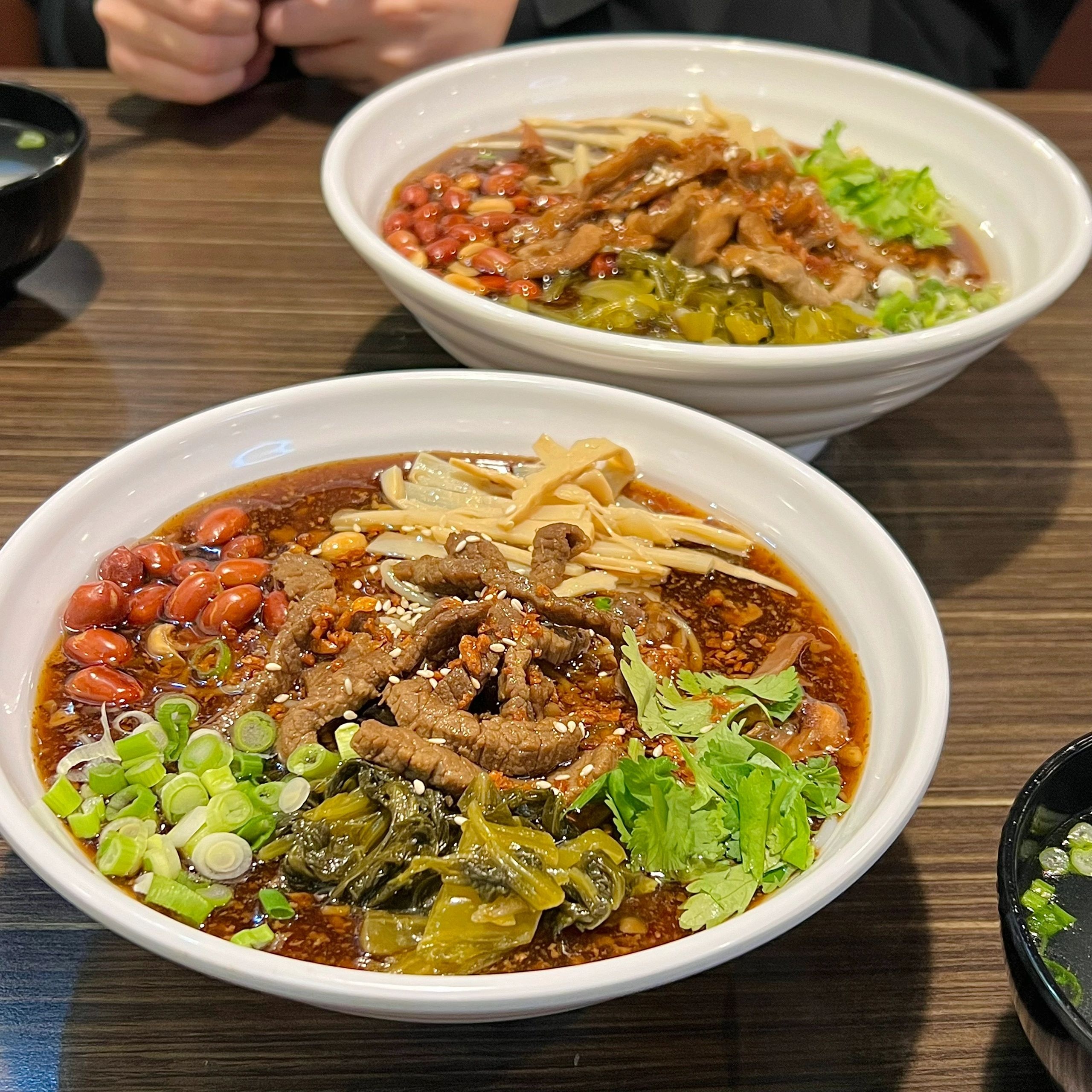 三亚正宗抱罗粉店