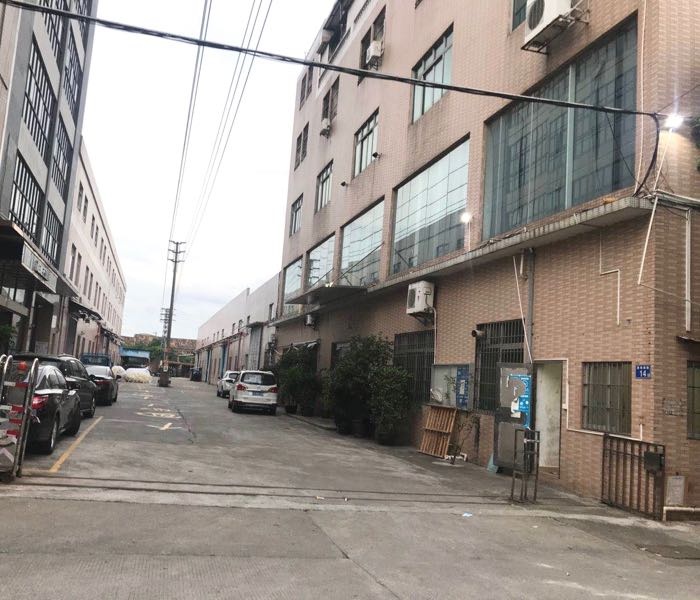 佛山市忠诚五金家具厂