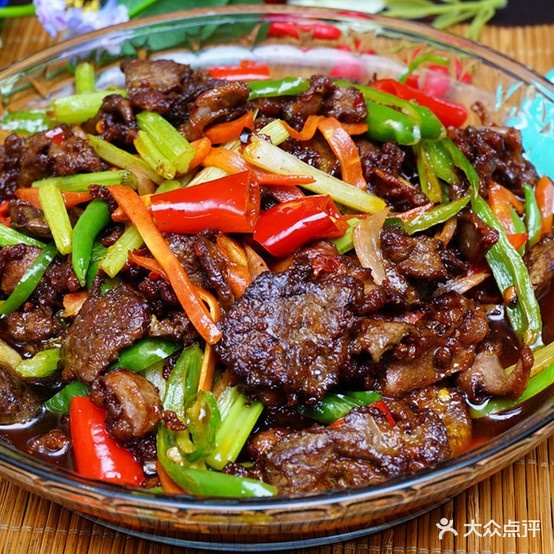 小东北家场菜(阳光小区店)