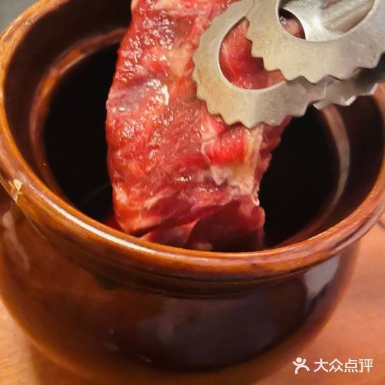 本寻烧肉酒厂(万丰路店)