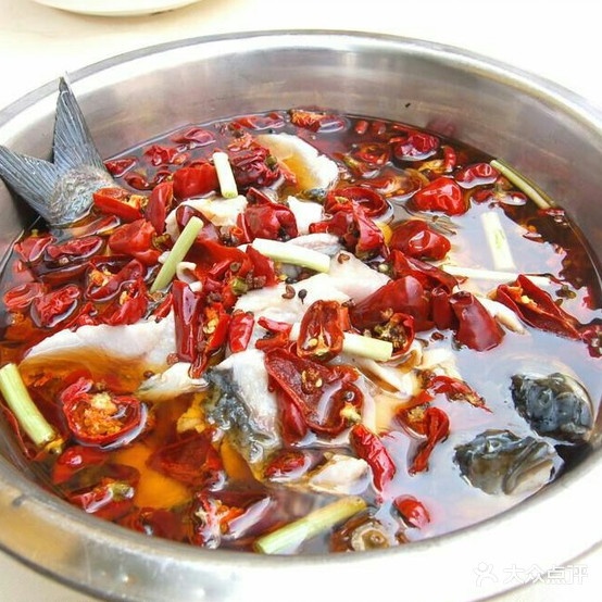 老鱼翁沸腾鱼(满城店)