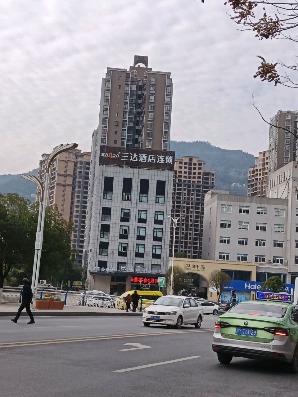 巴河半岛