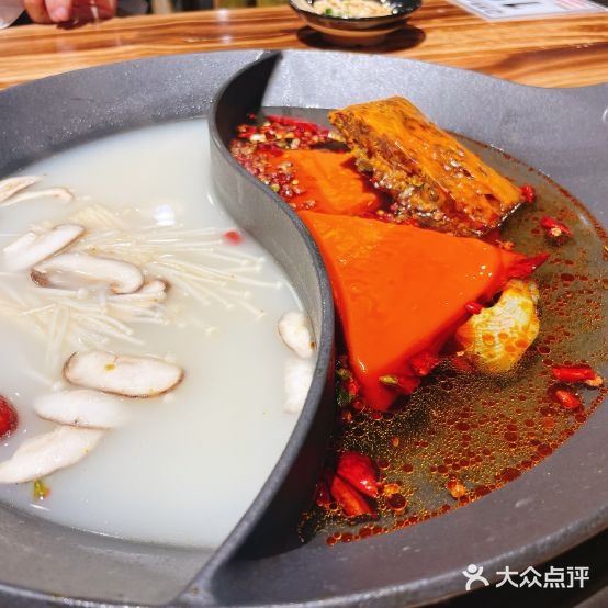 一嘴香探探火锅集市(铁西商贸城店)