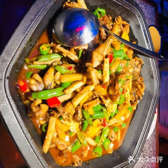 蛙匠牛蛙LAB·蛙觉研究所(宜昌伍家岗万达广场)
