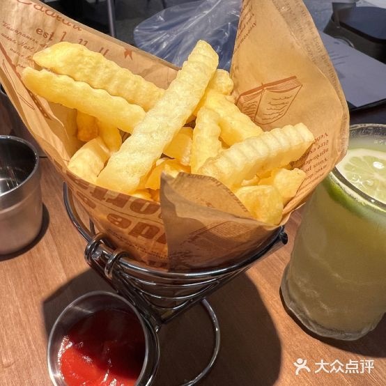 布林斯深盘披萨(西宸天街店)
