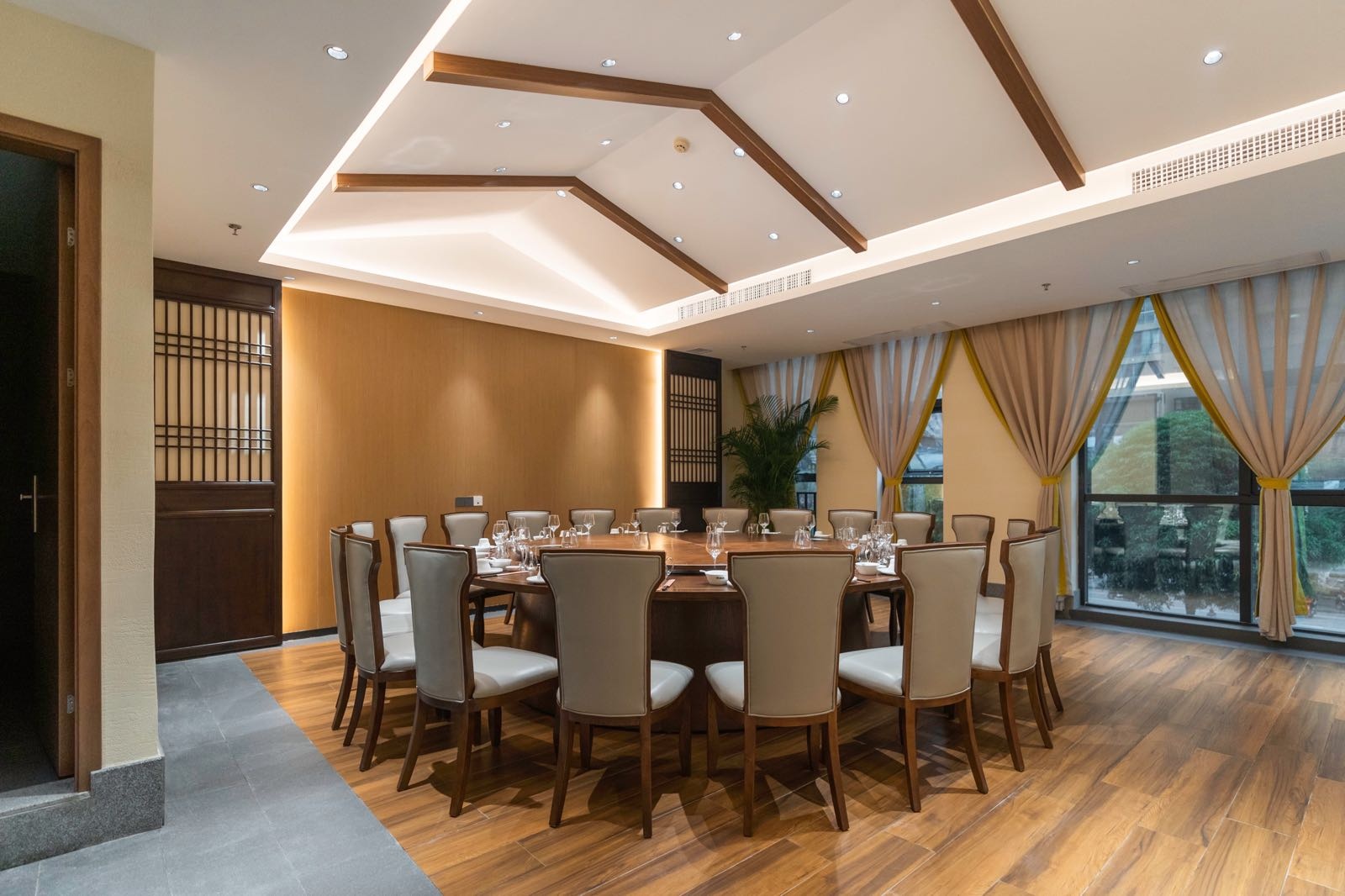 景源瑞广西客家菜(龙景路店)