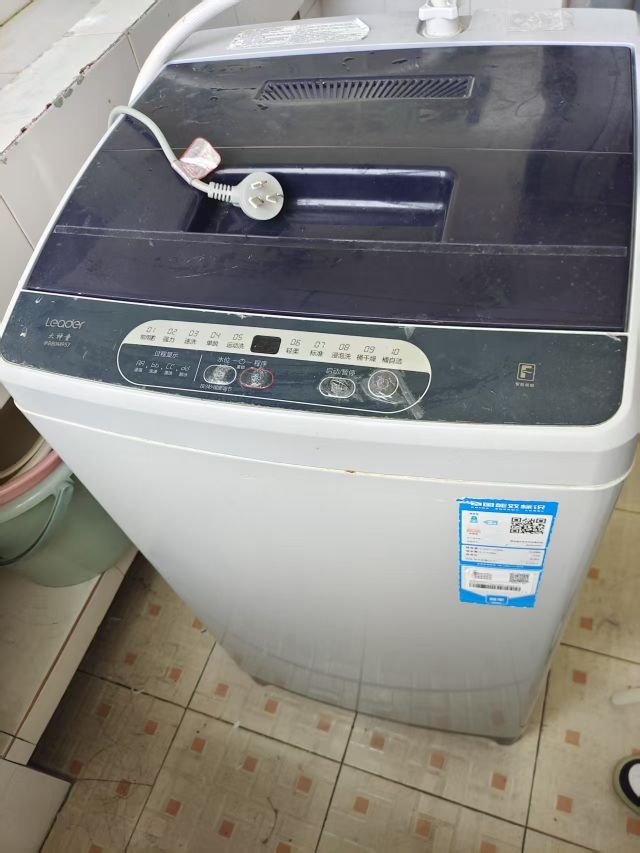西站废品回收站