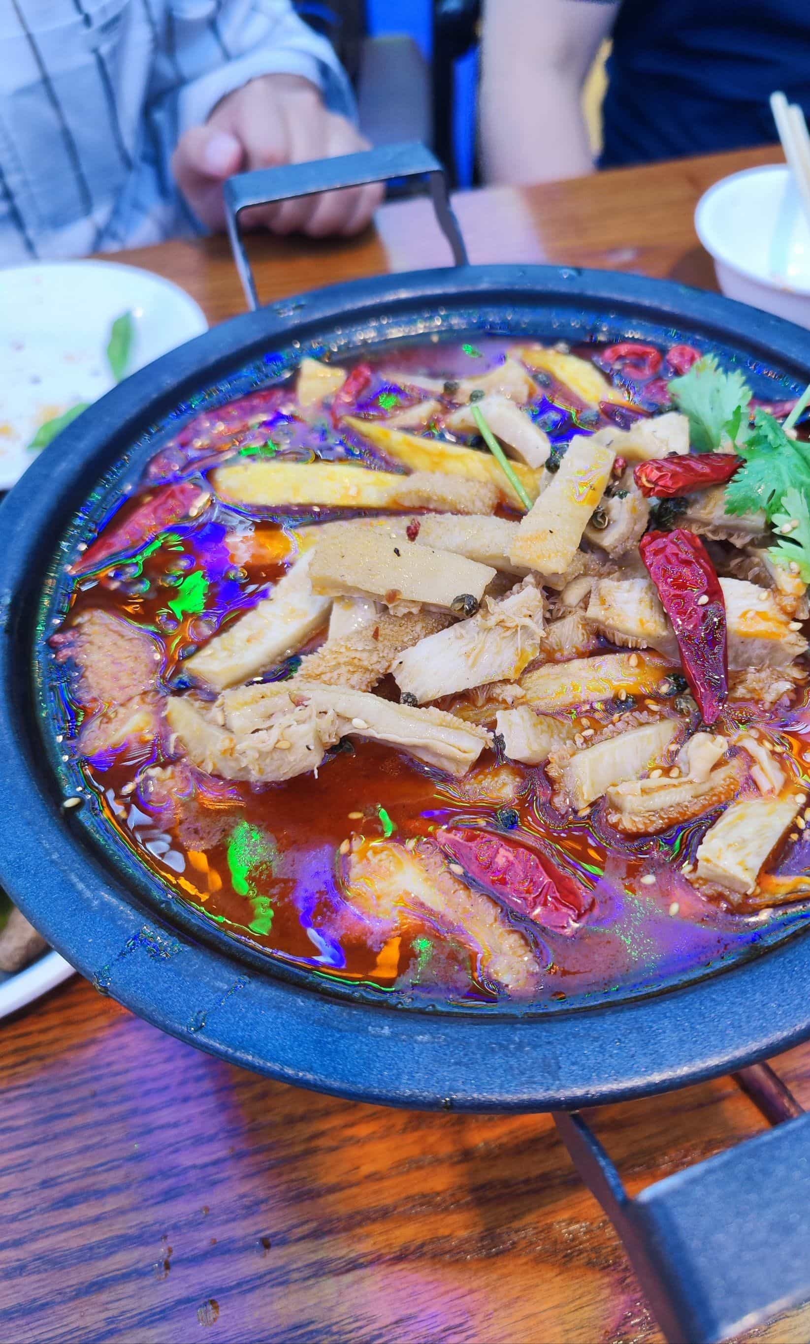 老歪羊腿·烧烤·海鲜·干锅(东影南路店)