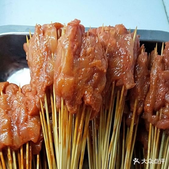 河南味百轩烧烤(章梓路店)