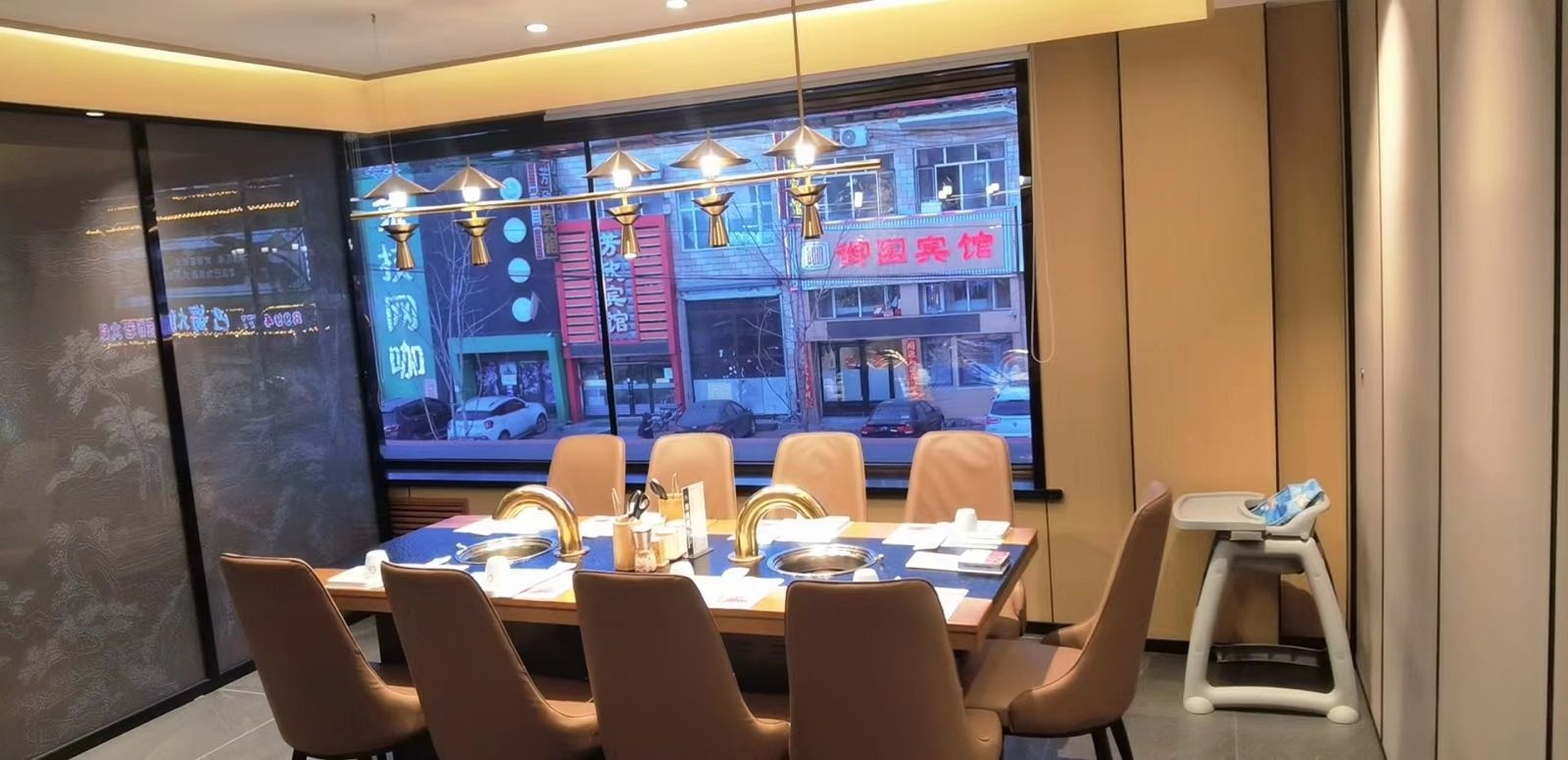 外婆馋丹东人家肥蚬子烤肉店(宝清分店)