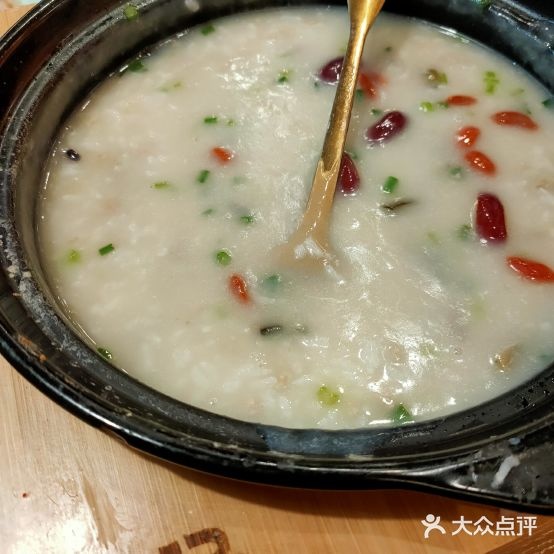 禾丰记粥铺(万达广场航海中路店)