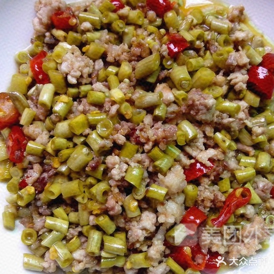 九三鸭霸王重庆龟烤鱼湘菜馆(客车站店)