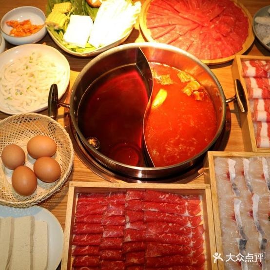 礼舍和牛火锅(富强路店)