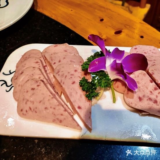 鸿运东北饭店
