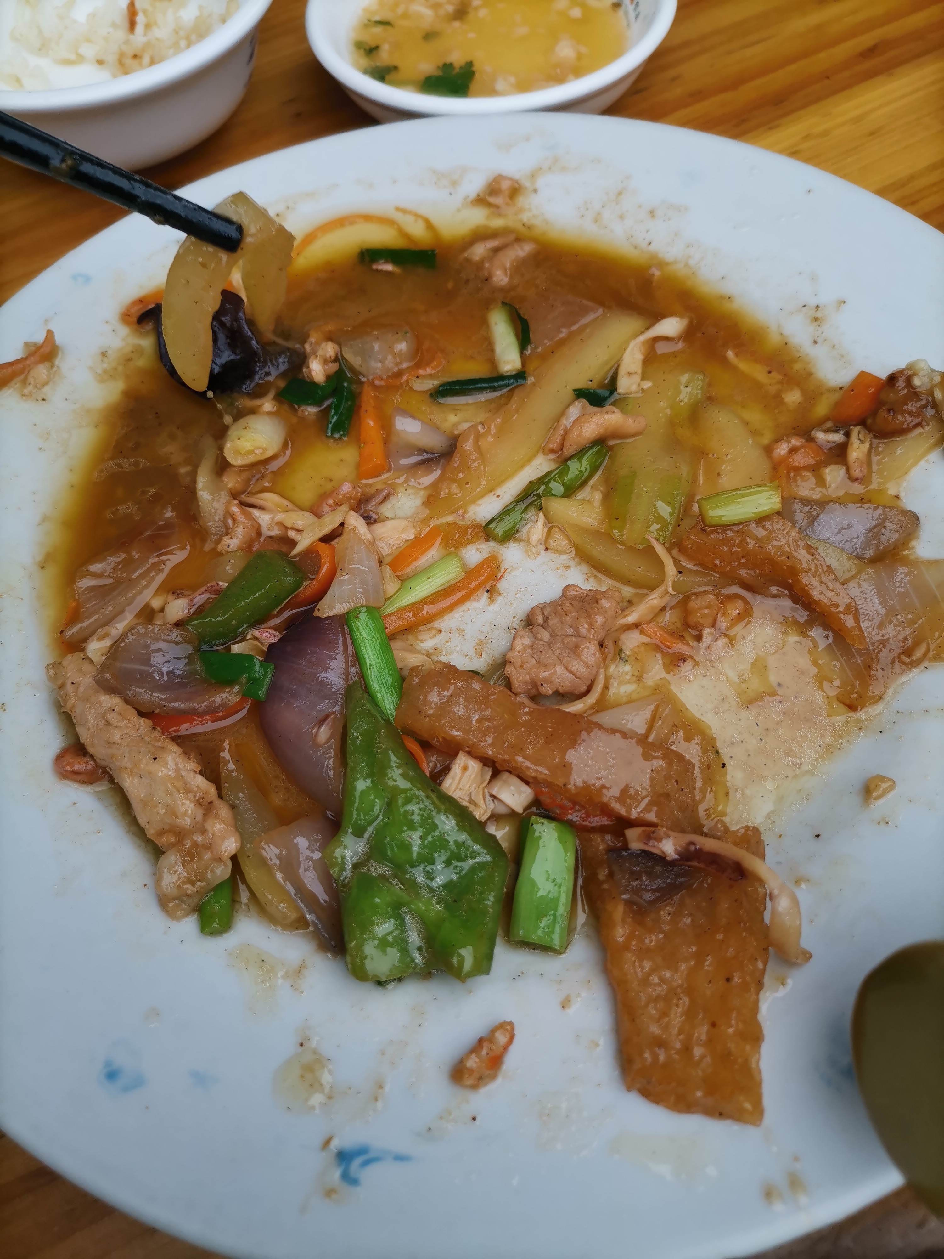 三角街一家文昌鸡饭店