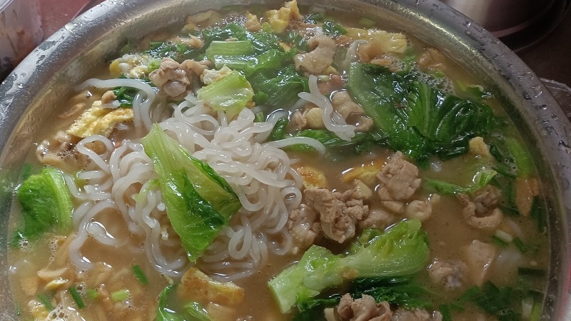 佛山市高明区何均雄美食店
