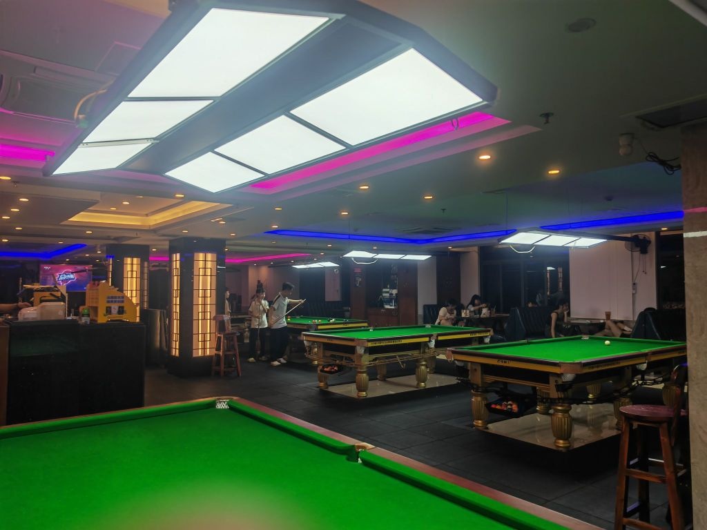 茶林婷台球俱乐部