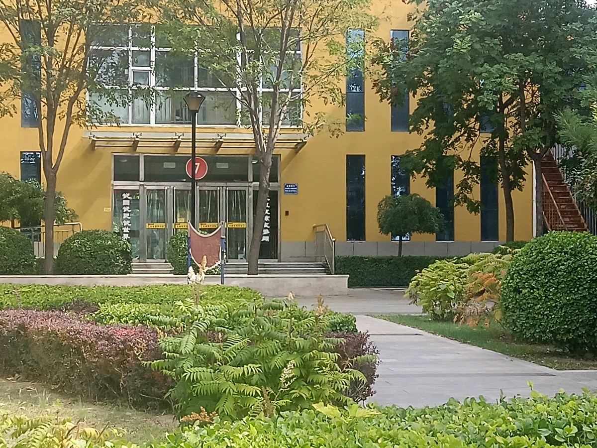 太原师范学院(南校区)-羽毛球馆