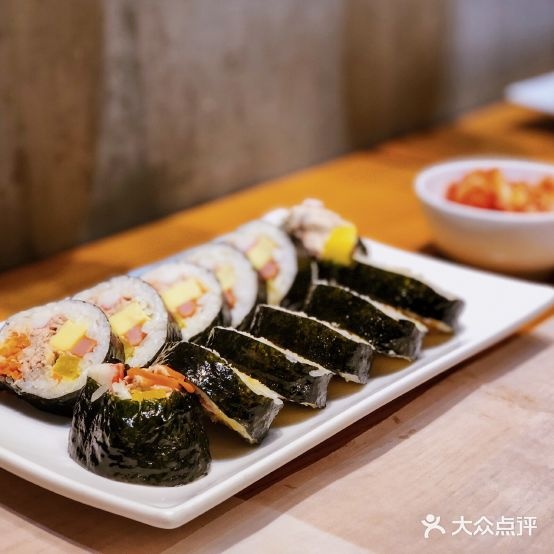 SURA韩国料理(胶州路店)