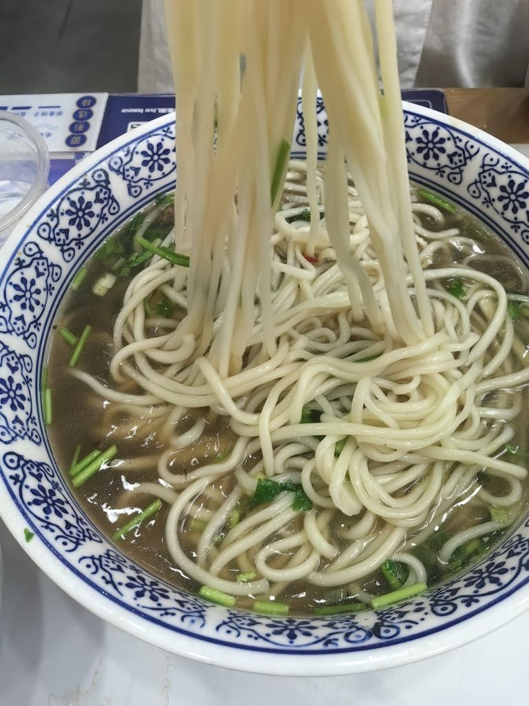 昊然面馆(海三路店)