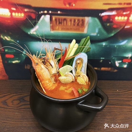 莎瓦迪泰国料理
