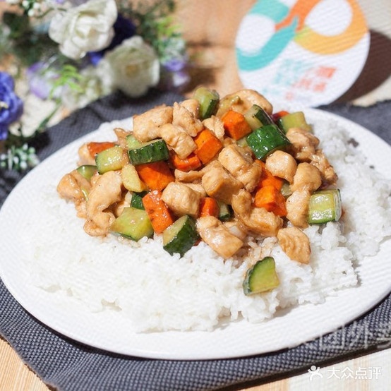 江胡美成都美食(西崖底店)