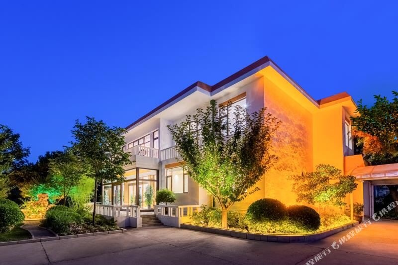 花筑·秦皇岛临海听涛别墅(南戴河旅游度假区仙螺岛店)