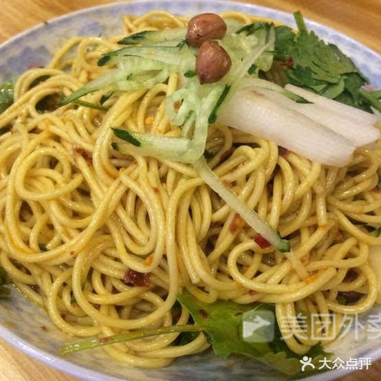 王家凉皮砂锅土豆粉