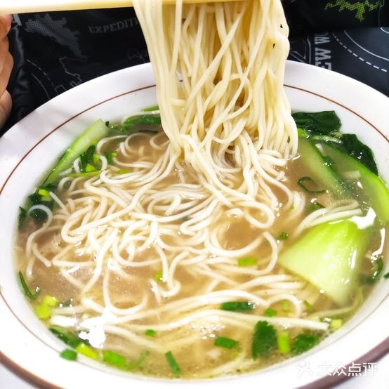 兰州手工牛肉拉面(华润置地中心一期店)