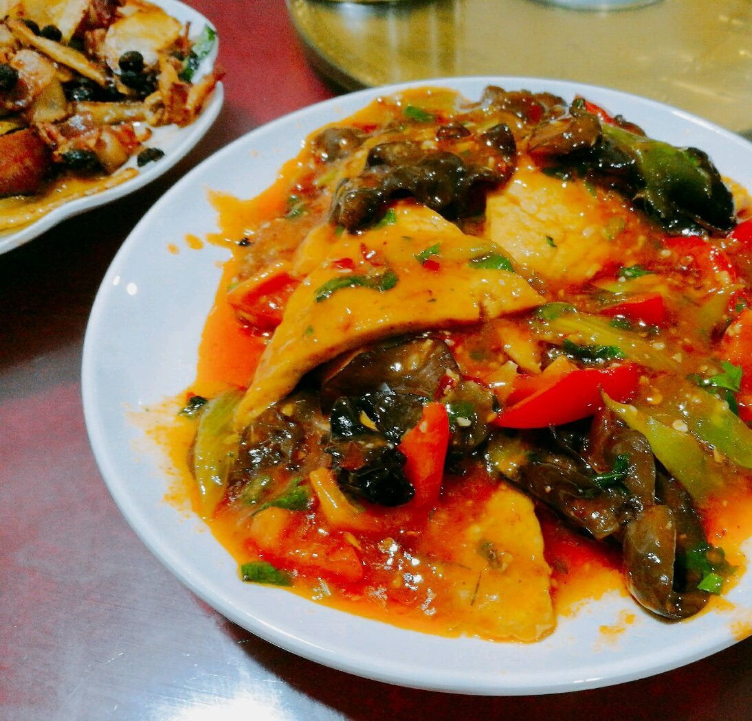 食味轩川菜饭店