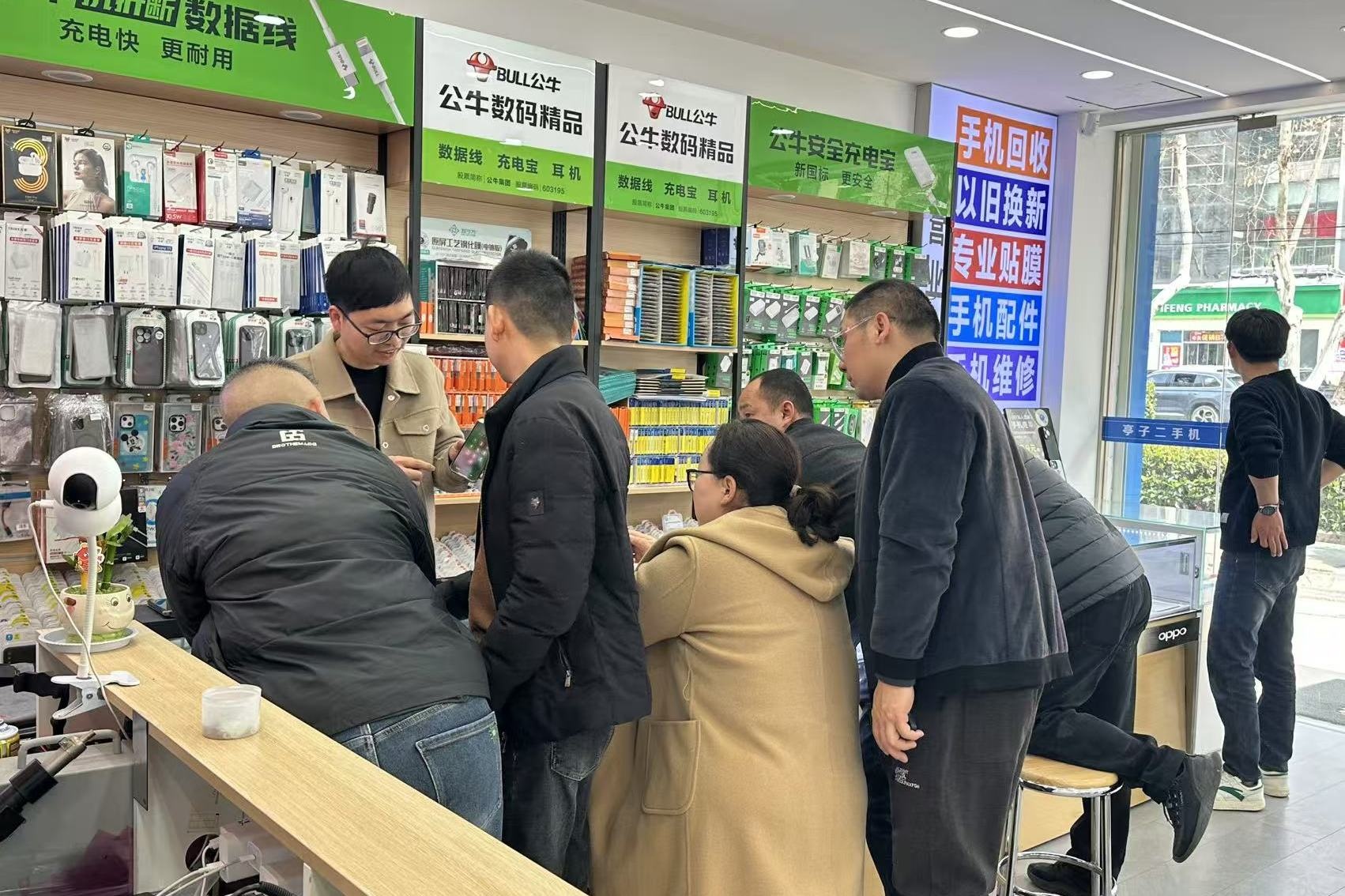 荆门市李亭电子产品