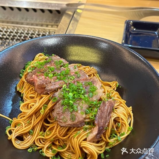 烧九将·和牛碳火烤肉