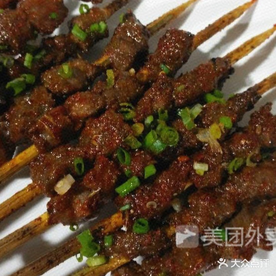 老儿烧烤老颜牛杂(十里店)