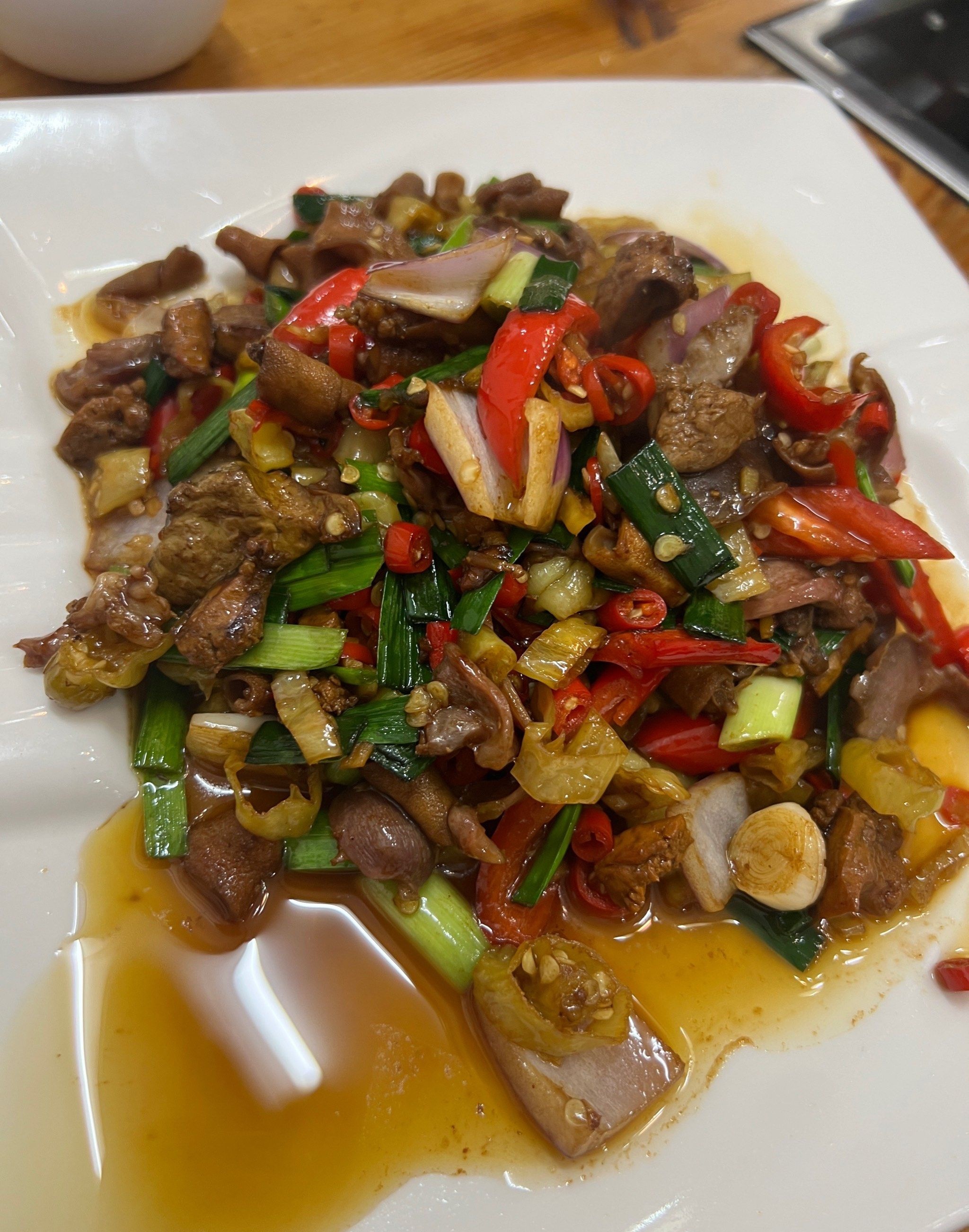 洞庭湖湘菜馆