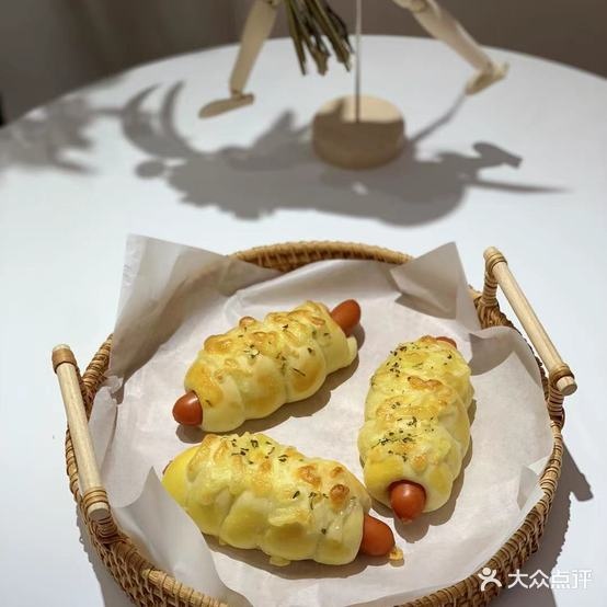 方甜烘培
