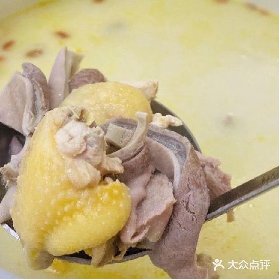 广顺兴猪肚包鸡烧鹅煲仔饭兴(邯郸高开区店)