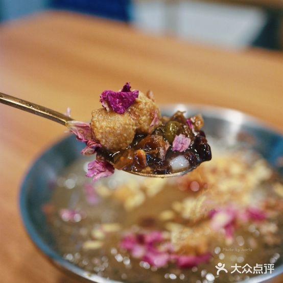 啵樱冰粉·干拌麻辣烫烫(爱融荟城店)